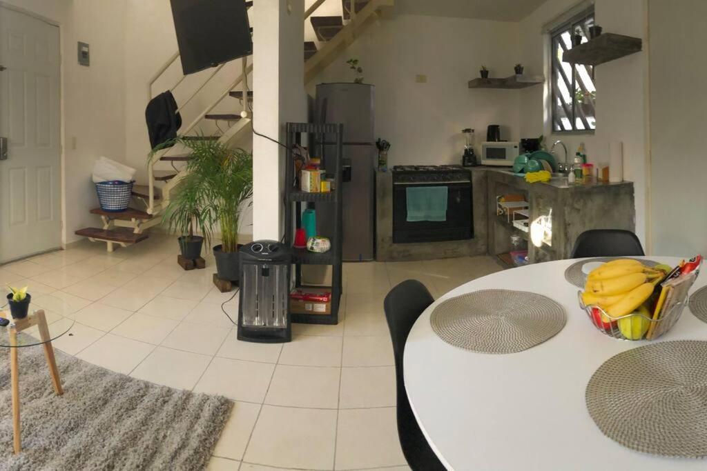 Comfortable And Private House 2 Bedrooms Wifi Parking Free Монтерей Екстериор снимка