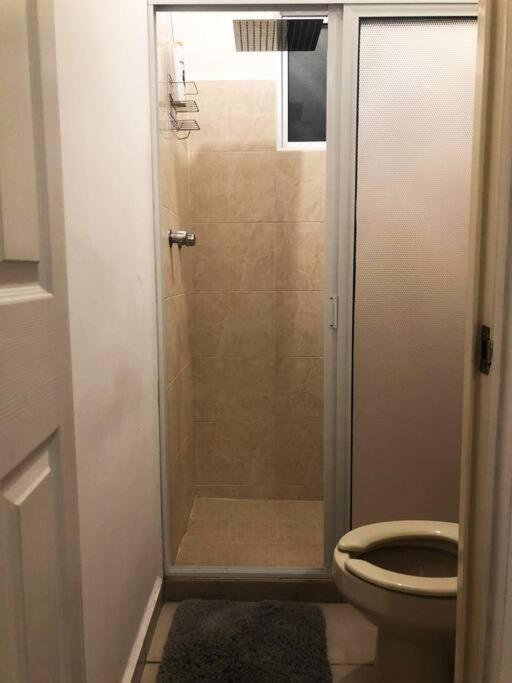 Comfortable And Private House 2 Bedrooms Wifi Parking Free Монтерей Екстериор снимка